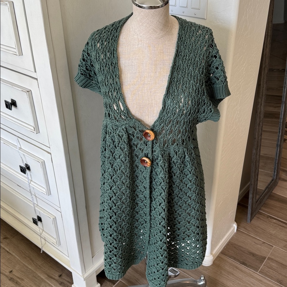 Free People M open knit short sleeve long line cardigan